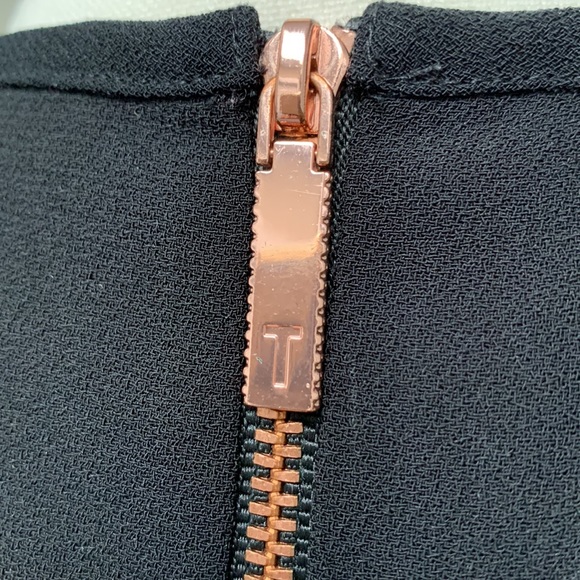 TED BAKER LONDON lined like new - Picture 7 of 11